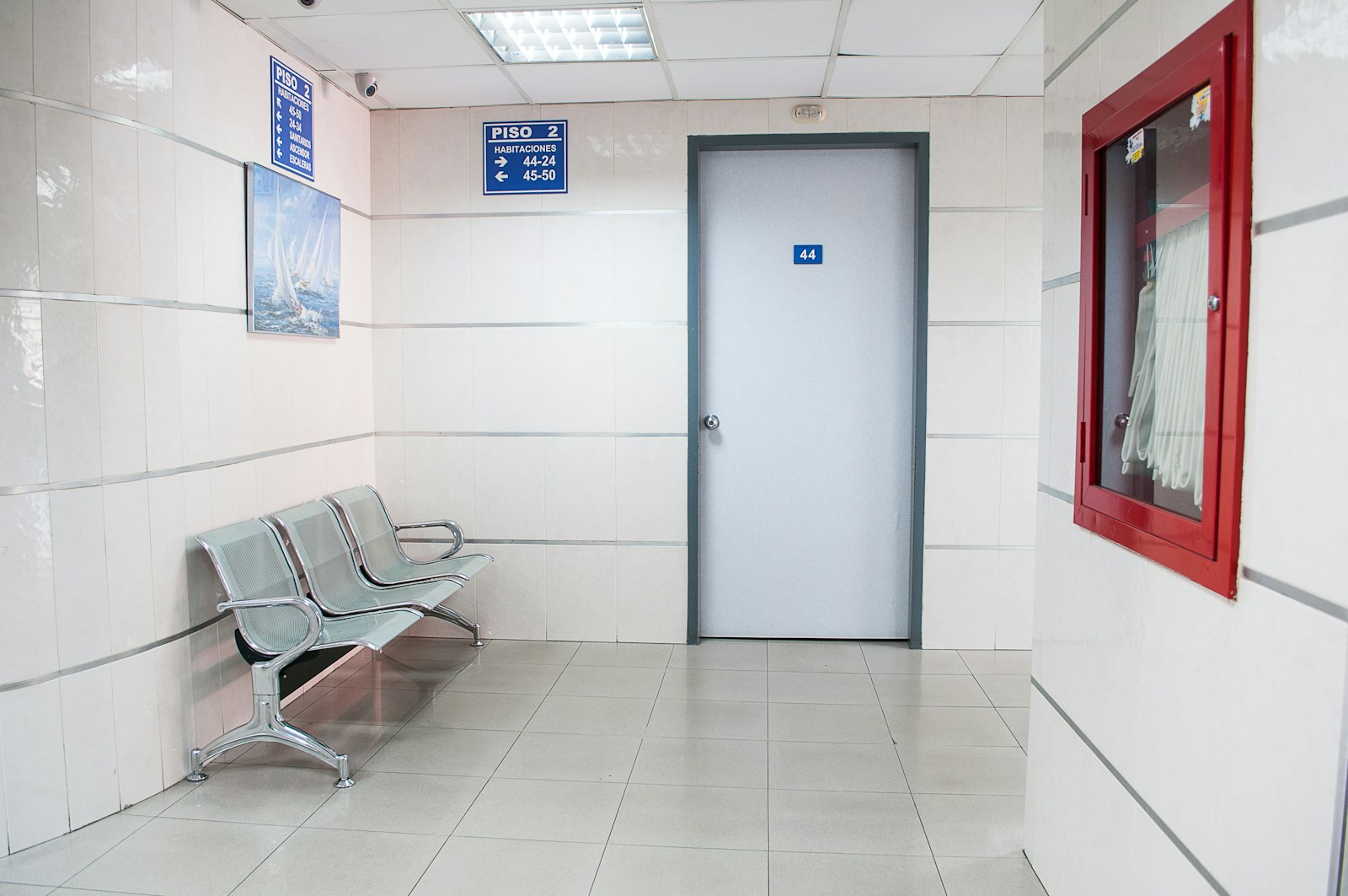 Comfortable clinical discussion environment